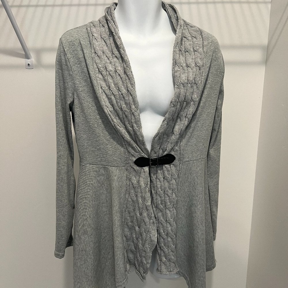 Dressfo | Light Grey Cardigan | Medium | NWT